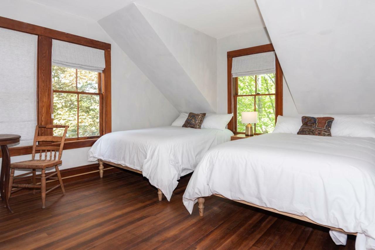 The Brooklin Inn Экстерьер фото